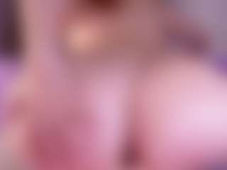 Live cam show with emyli_sw - Orgasm on CamClone