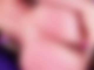 emyli_sw's Live Sex Cam Show