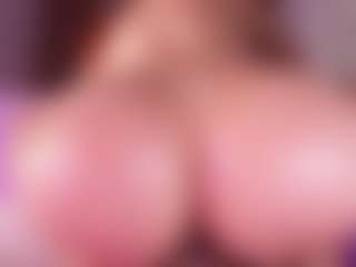 emyli_sw's Live Sex Cam Show