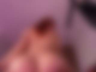 emyli_sw's Live Sex Cam Show