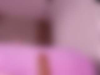 Live cam show with emyli_sw - Dildo on Chatstar