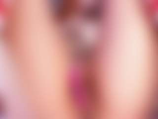 Live cam show with emyli_sw - BBW on crypto-cams