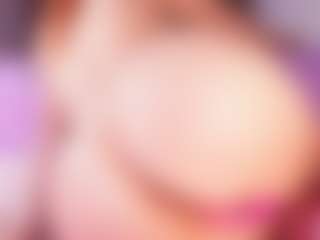 emyli_sw's Live Sex Cam Show