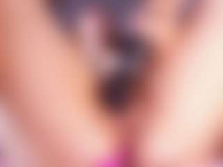 Live cam show with emyli_sw - Red Hair on CamClone