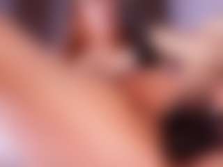 emyli_sw's Live Sex Cam Show