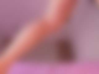 Live cam show with emyli_sw - Foot Fetish on Soda Cam