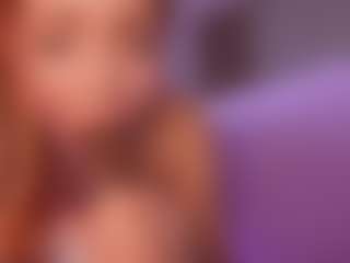 Live cam show with emyli_sw - Red Hair on Soda Cam