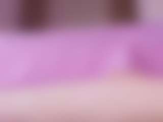 emyli_sw's Live Sex Cam Show