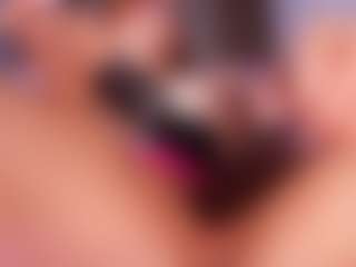 emyli_sw's Live Sex Cam Show