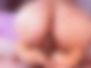 emyli_sw's Live Sex Cam Show