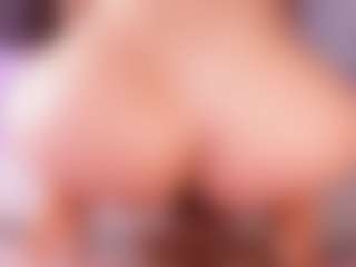 emyli_sw's Live Sex Cam Show