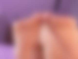 emyli_sw's Live Sex Cam Show