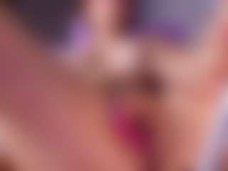 emyli_sw's Live Sex Cam Show