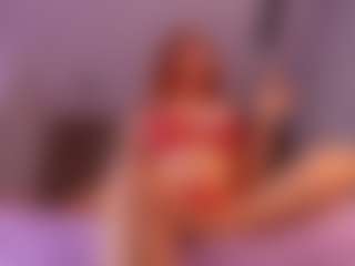 Live cam show with emyli_sw - BBW on Camsoda
