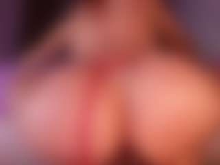 emyli_sw's Live Sex Cam Show