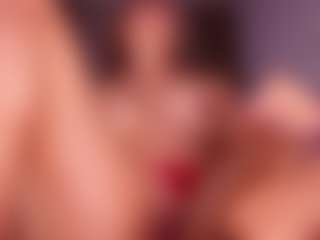 emyli_sw's Live Sex Cam Show