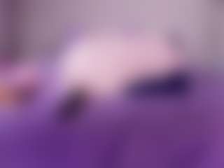 emyli_sw's Live Sex Cam Show