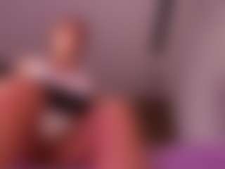 Live cam show with emyli_sw - Squirt Toys on SxyPornLive