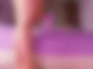 emyli_sw's Live Sex Cam Show
