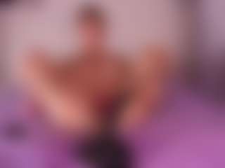 emyli_sw's Live Sex Cam Show