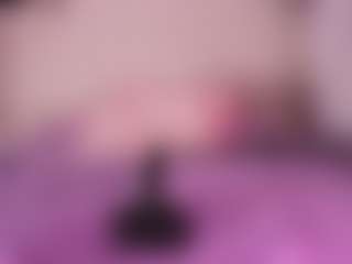 emyli_sw's Live Sex Cam Show