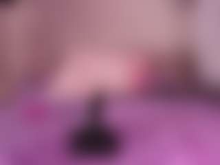 emyli_sw's Live Sex Cam Show