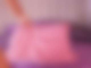 emyli_sw's Live Sex Cam Show