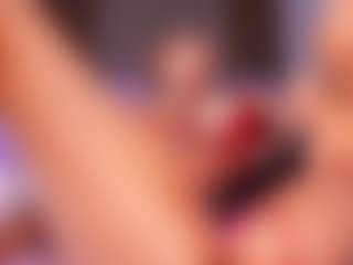 Live cam show with emyli_sw - Fingers on Camiplay Live