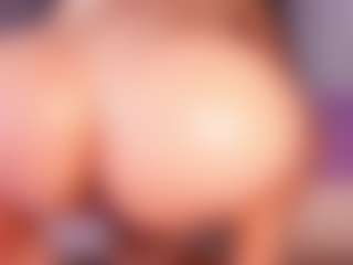 emyli_sw's Live Sex Cam Show