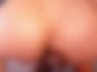 emyli_sw's Live Sex Cam Show