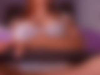 emyli_sw's Live Sex Cam Show
