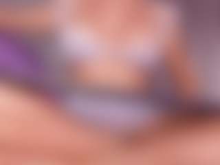 emyli_sw's Live Sex Cam Show