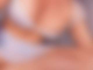 emyli_sw's Live Sex Cam Show
