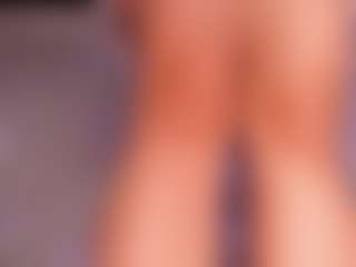 emyli_sw's Live Sex Cam Show