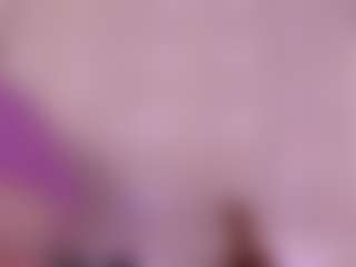 Live cam show with emyli_sw - Athletic Dildo on Instabang