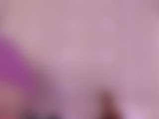emyli_sw's Live Sex Cam Show