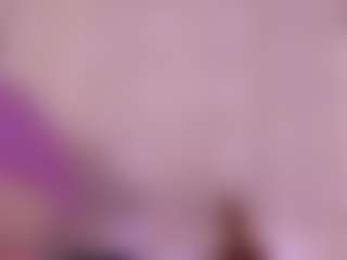 emyli_sw's Live Sex Cam Show