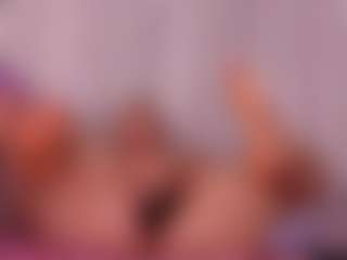 Live cam show with emyli_sw - Big Ass on Streamer API