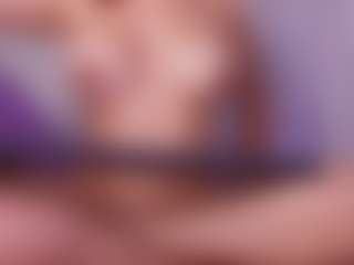 emyli_sw's Live Sex Cam Show