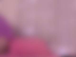 emyli_sw's Live Sex Cam Show