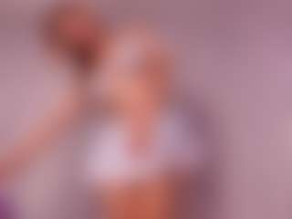 emyli_sw's Live Sex Cam Show