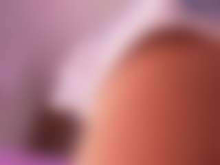 Live cam show with emyli_sw - Athletic Amateur on hotwifechat.live