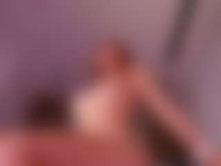 emyli_sw's Live Sex Cam Show