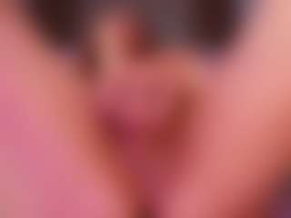 emyli_sw's Live Sex Cam Show
