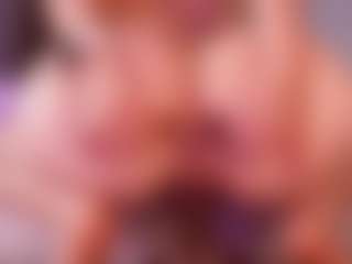 emyli_sw's Live Sex Cam Show