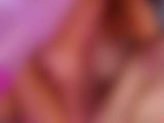 emyli_sw's Live Sex Cam Show