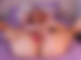 emyli_sw's Live Sex Cam Show