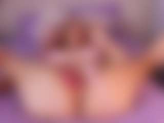 emyli_sw's Live Sex Cam Show