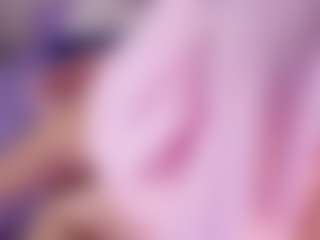 emyli_sw's Live Sex Cam Show