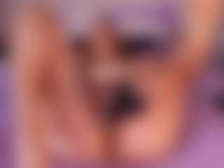 emyli_sw's Live Sex Cam Show